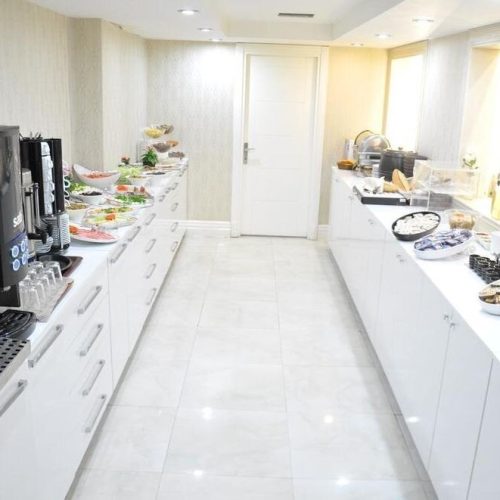 63ce69f8-31ad-404e-b46c-1f56213eba33-1024