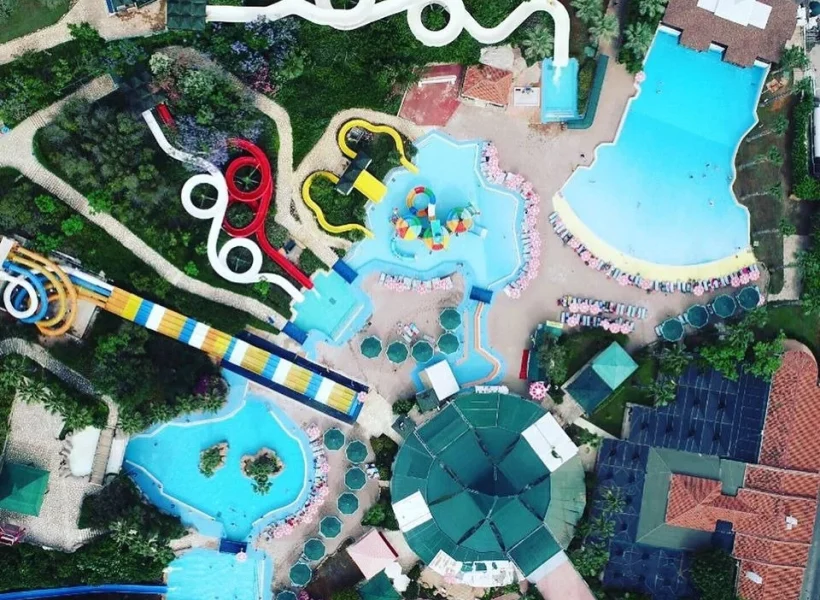 ibnbattuta-XG7b53N-zf1wS-Wyk