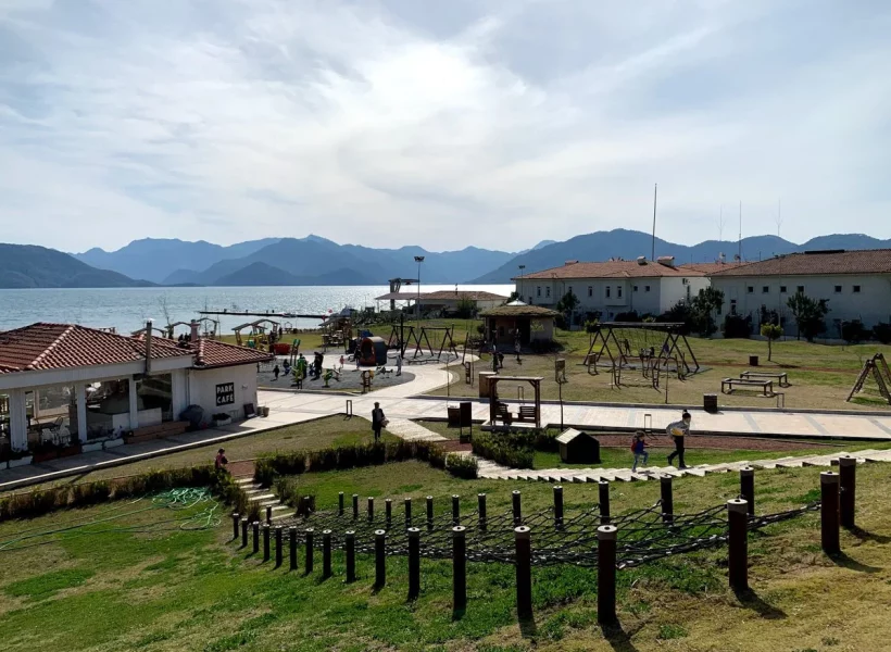 ibnbattuta-YLUHqL3-KFWua-pgS